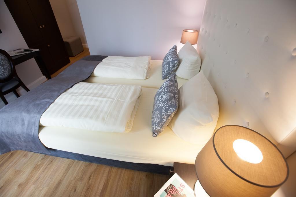 Hotel Rheinischer Hof Bad Soden Bad Soden am Taunus Luaran gambar