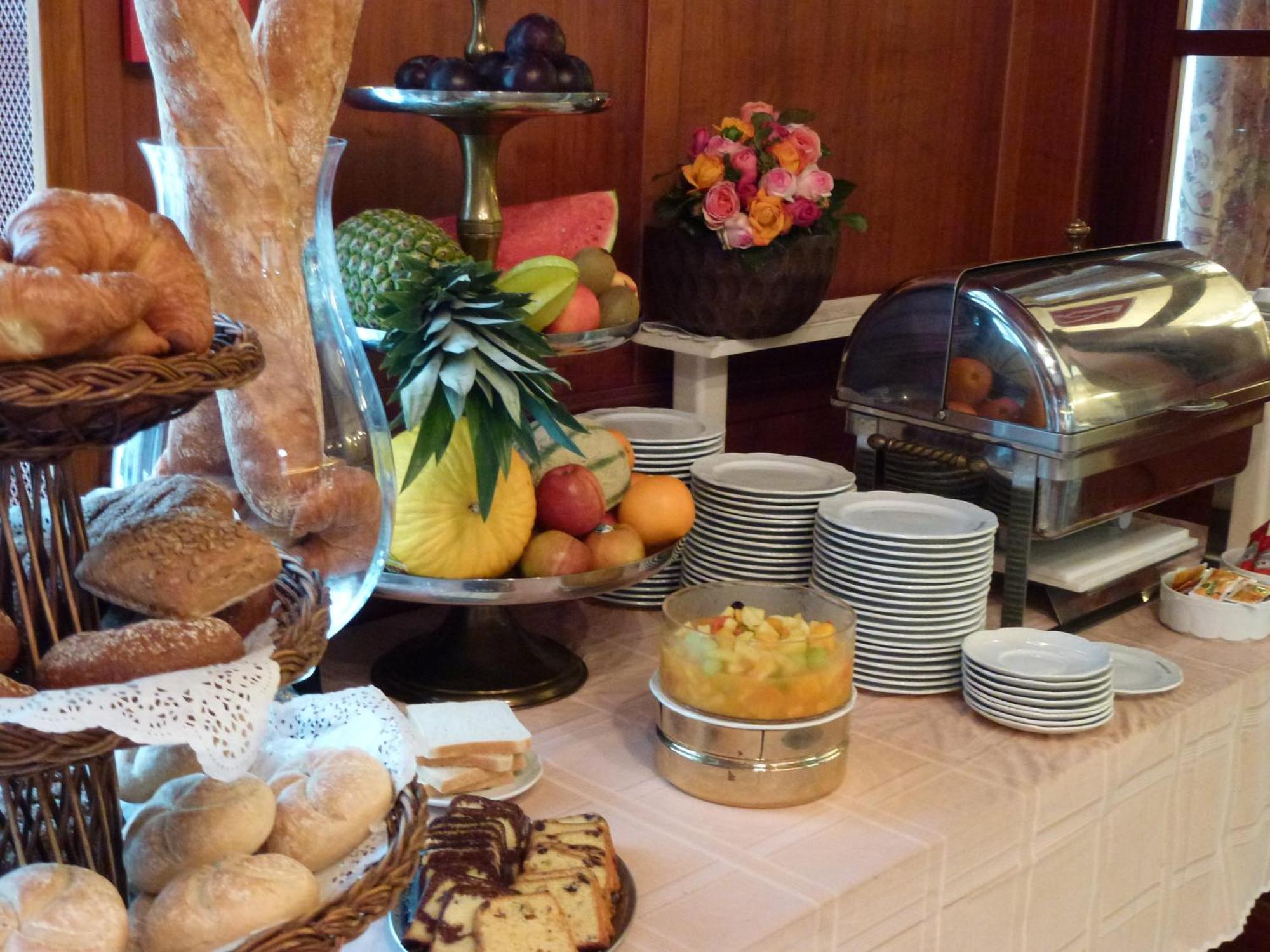 Hotel Rheinischer Hof Bad Soden Bad Soden am Taunus Luaran gambar